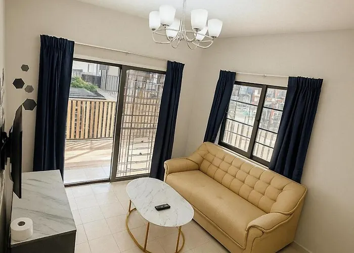 Private 3br House Near Airport