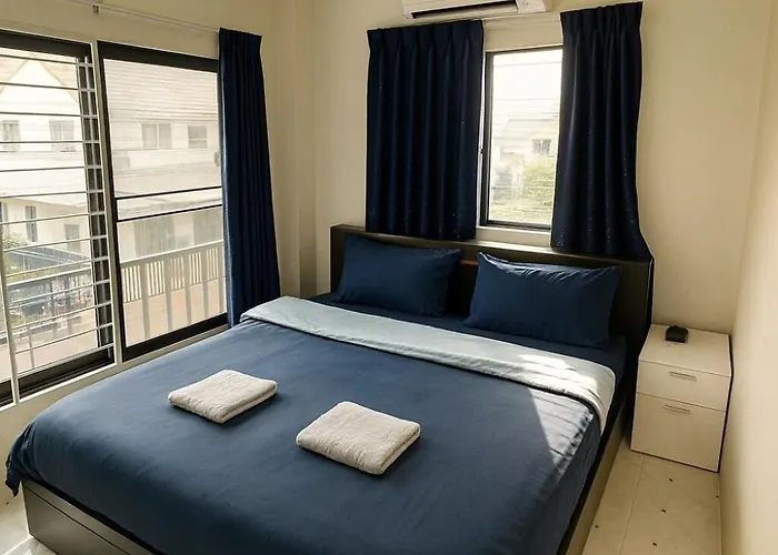 Holiday home Private 3br House Near Airport *